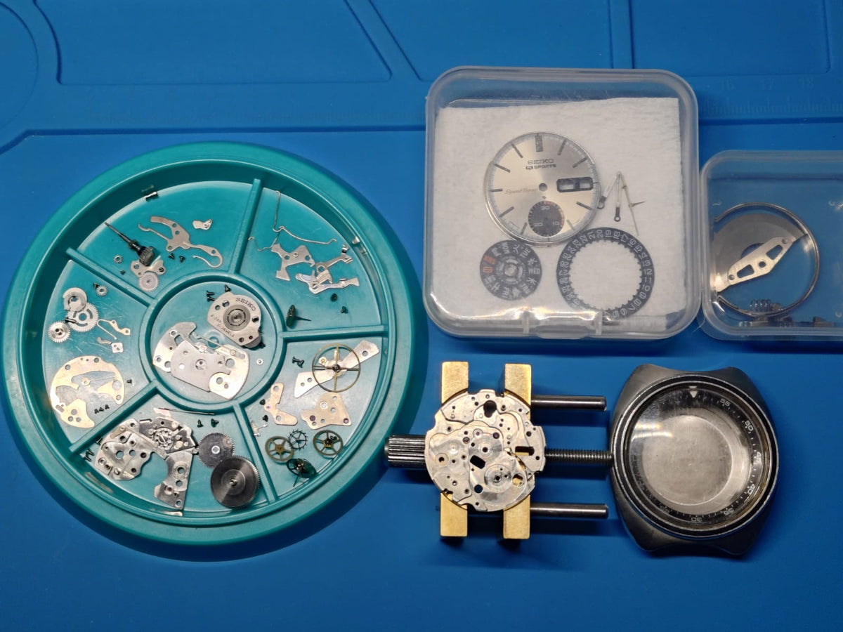 Seiko 5 Sports Speed-Timer 6139-7020 – Caliber 6139, 21 jewels, Suwa Seikosha – champagne dial, original bracelet – November 1971 – freshly serviced