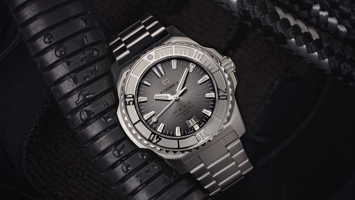 Formex REEF 42 Automatik COSC 300M "Silber" 42mm