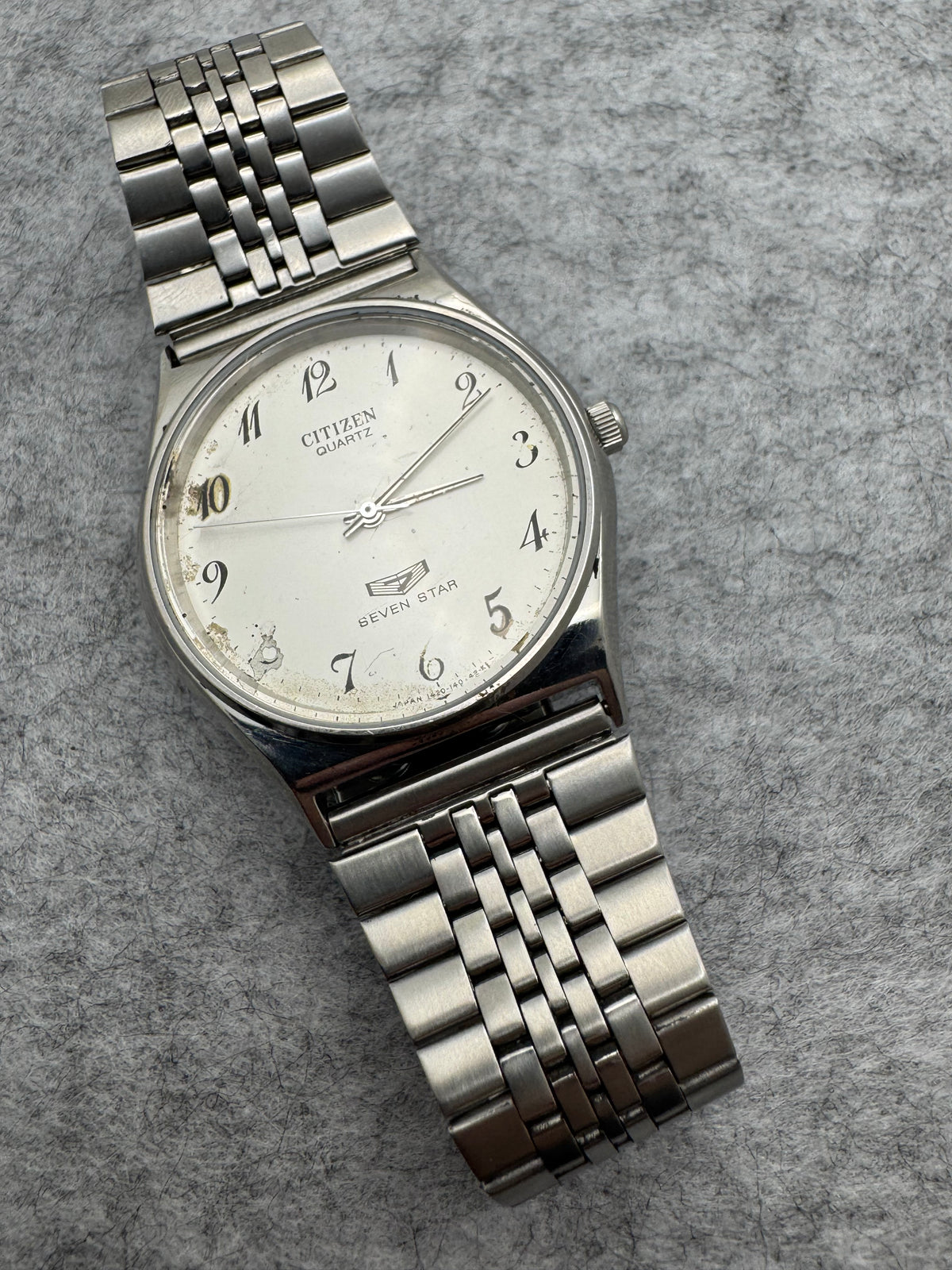 Citizen Seven Star Quartz – October 1983 – All-steel case with wing logo – Ref. 4-140427
