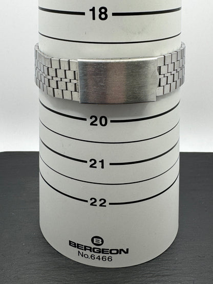 Seiko Quartz V.F.A. 3823-7000 – Februar 1973 – Full Set – Very Fine Adjusted – High Accuracy Quarz Ikone