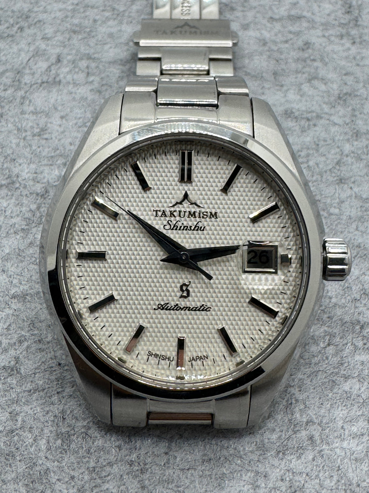 Rarity: TAKUMiSM Shinshu TEC0100W – No. 145 of 150 – built by Japanese master watchmakers – practically unobtainable in Europe