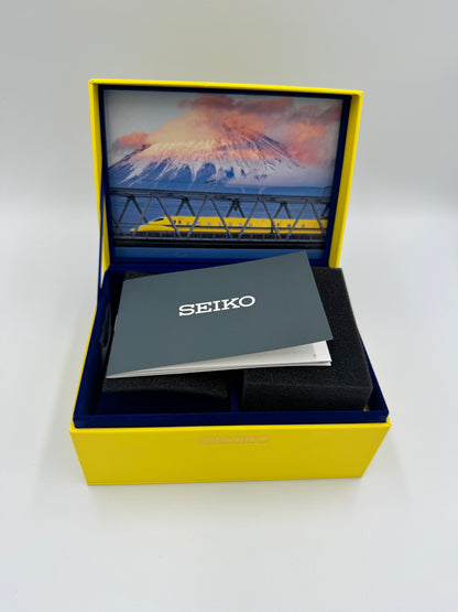 Seiko × Shinkansen Class 923 „Doctor Yellow T4 – Last Run" – Gedenkchronograph Nr. 4244 von 5.000 – ungetragen mit Box und Zertifikat