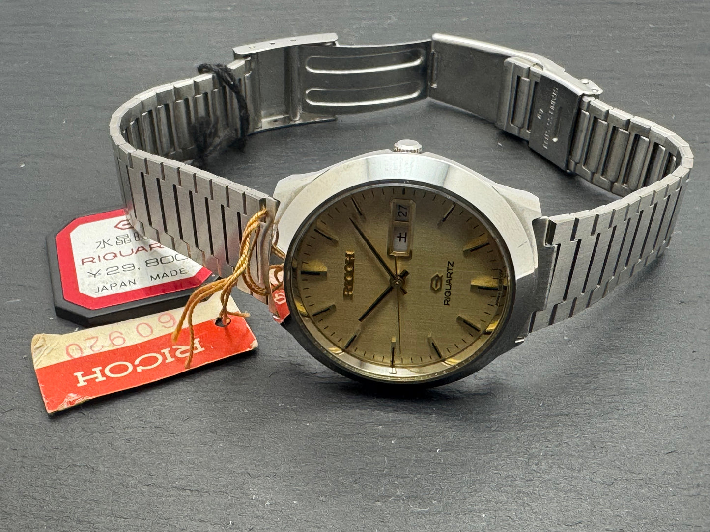 RICOH RIQUARTZ – NOS Day-Date Quartz (JDM, 1970er Jahre)