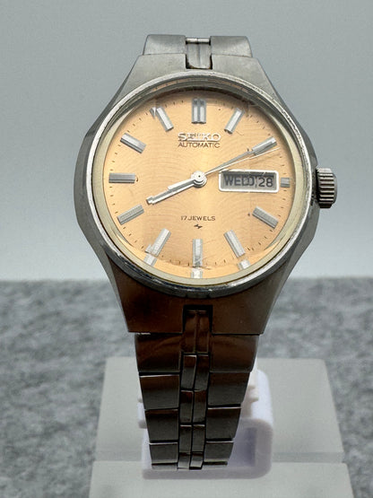 Seiko Automatic 2206-0580 Ladies Watch – Hi-Beat – October 1974 – Salmon Sunburst Dial