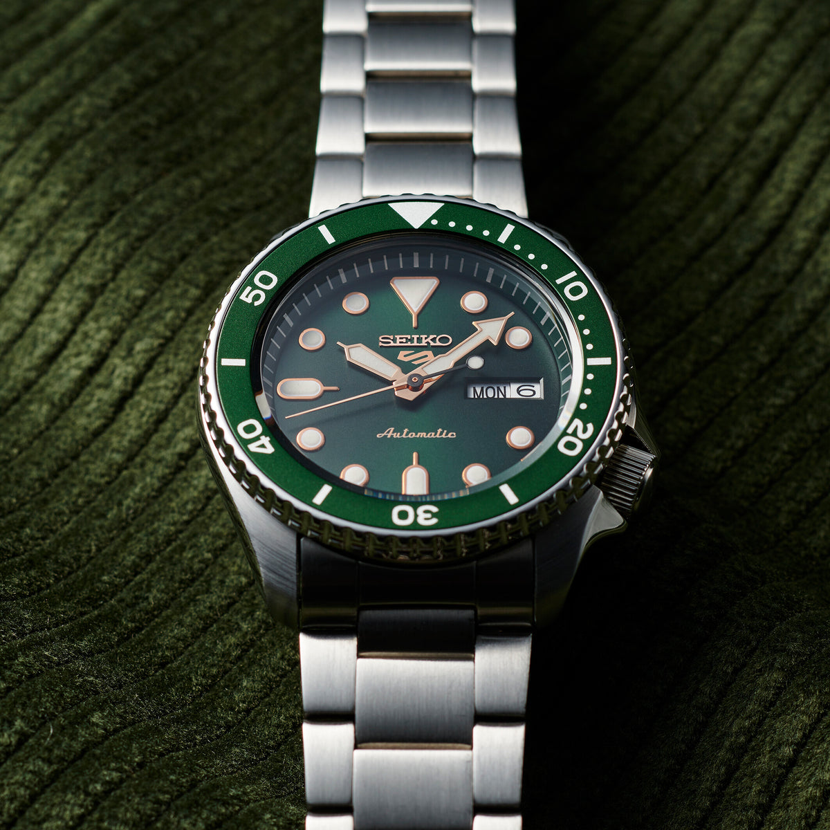 Seiko 5 Sports SRPD63K1 – SKX Series Automatik, Grün