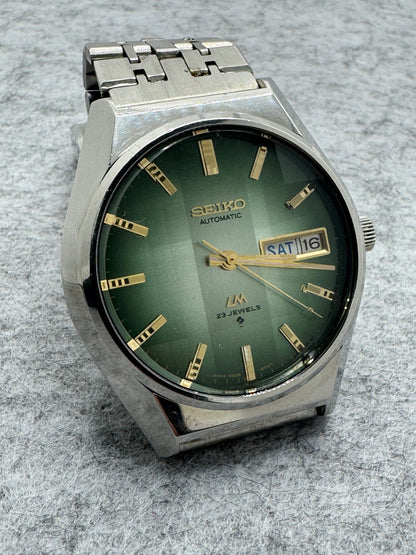 Seiko Lord Matic 5606-8110 – Automatic – July 1975 – green textured dial – freshly serviced