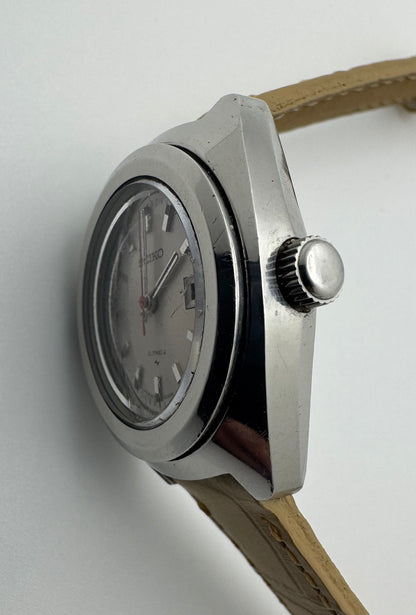 Seiko Sports Lady 2218-0410 (Japan, April 1971)