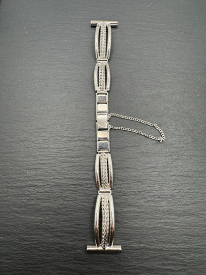 TOEI CROWN WGP – Vintage Ornamental Link Band with Stretch Center, 18mm, White Gold Look, with Box (Japan)