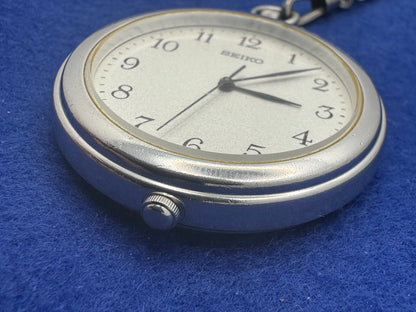 Seiko Taschenuhr Ref. 7N01-9A00 – November 1997 – mit Kette, Box und Anleitung – Werk neu ersetzt