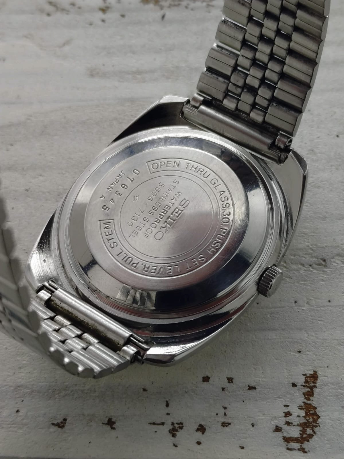 Seiko Lord Matic 5606-7130 – Caliber 5606, 25 jewels, Suwa Seikosha – Linen dial, monocoque case – July 1970 – freshly serviced