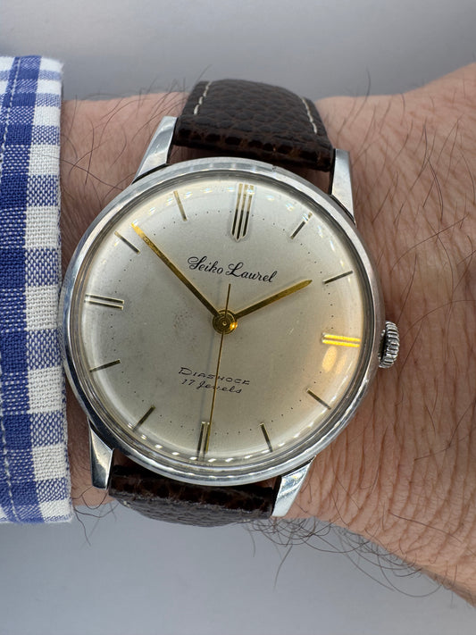 Seiko Laurel Diashock 17 Jewels – N87003 – fin des années 1950, remontage manuel, révisée