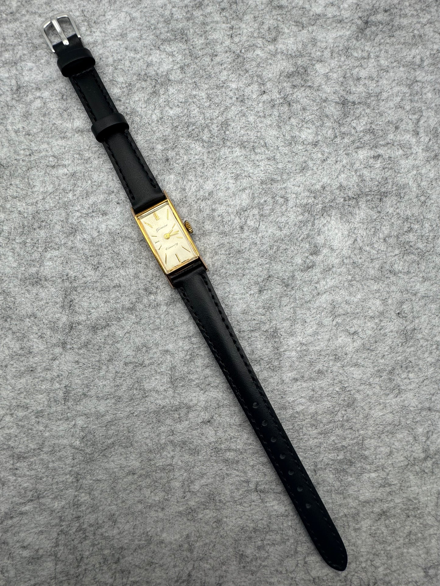 Citizen Grace – 19 Jewels – Handaufzug Damenarmbanduhr (Juli 1963)