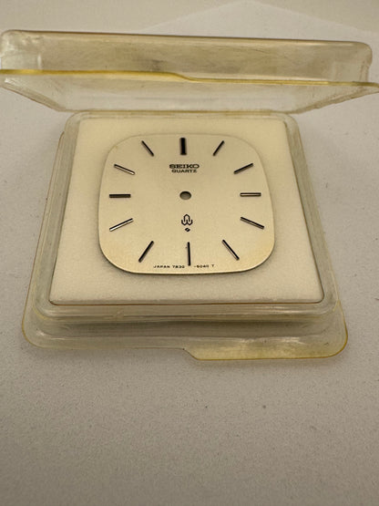 Seiko Quartz — Dial 7830-5040 T, Cushion-shaped (NOS)