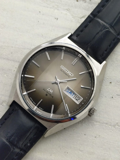 Seiko Lord Matic 5606-8130 – Rauch-Verlaufszifferblatt & Facettenglas – 23 Jewels, um 1975