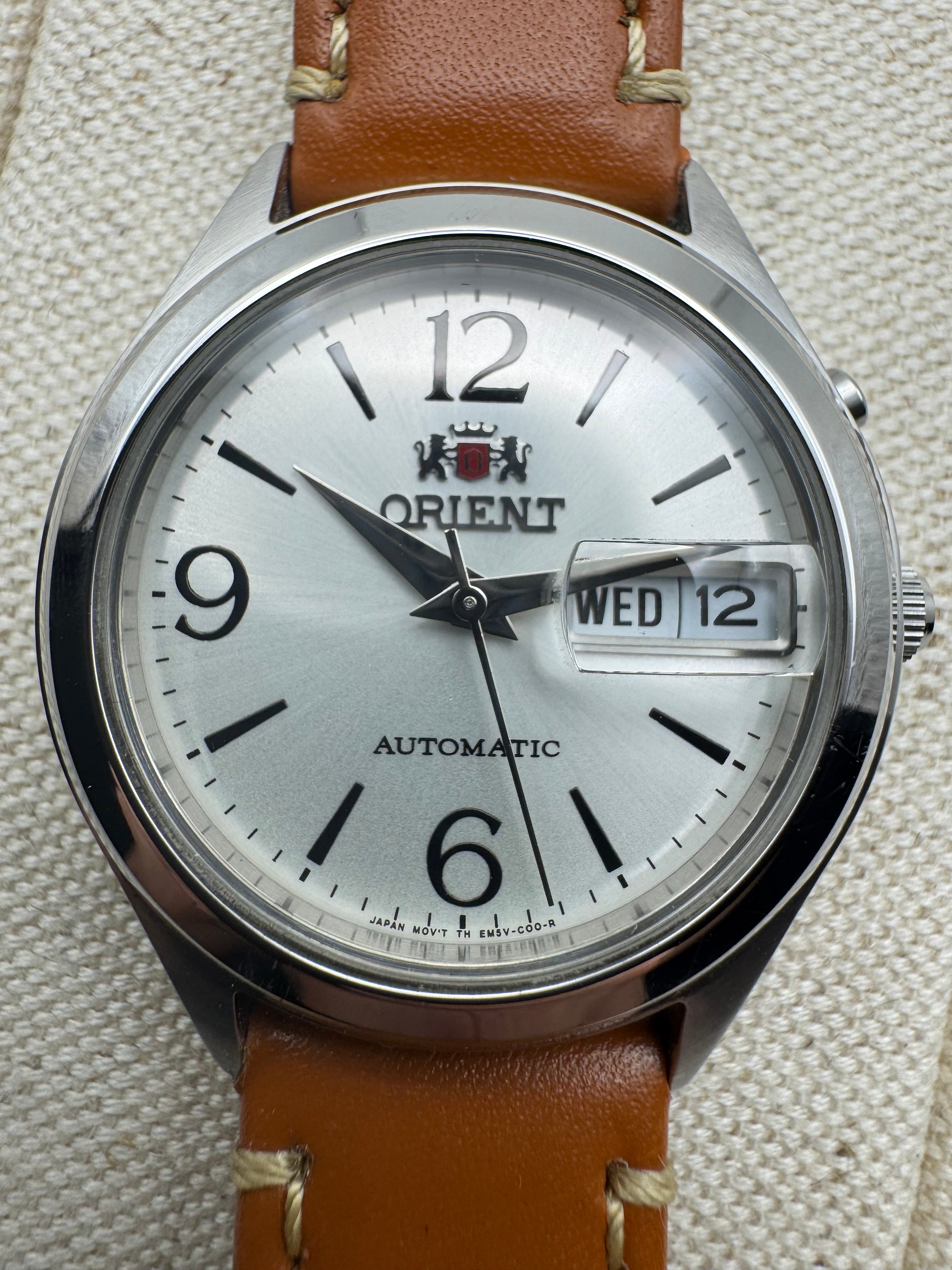 Orient Automatic EM5V-C3-C – Classic Day-Date (Japan Movement, ca