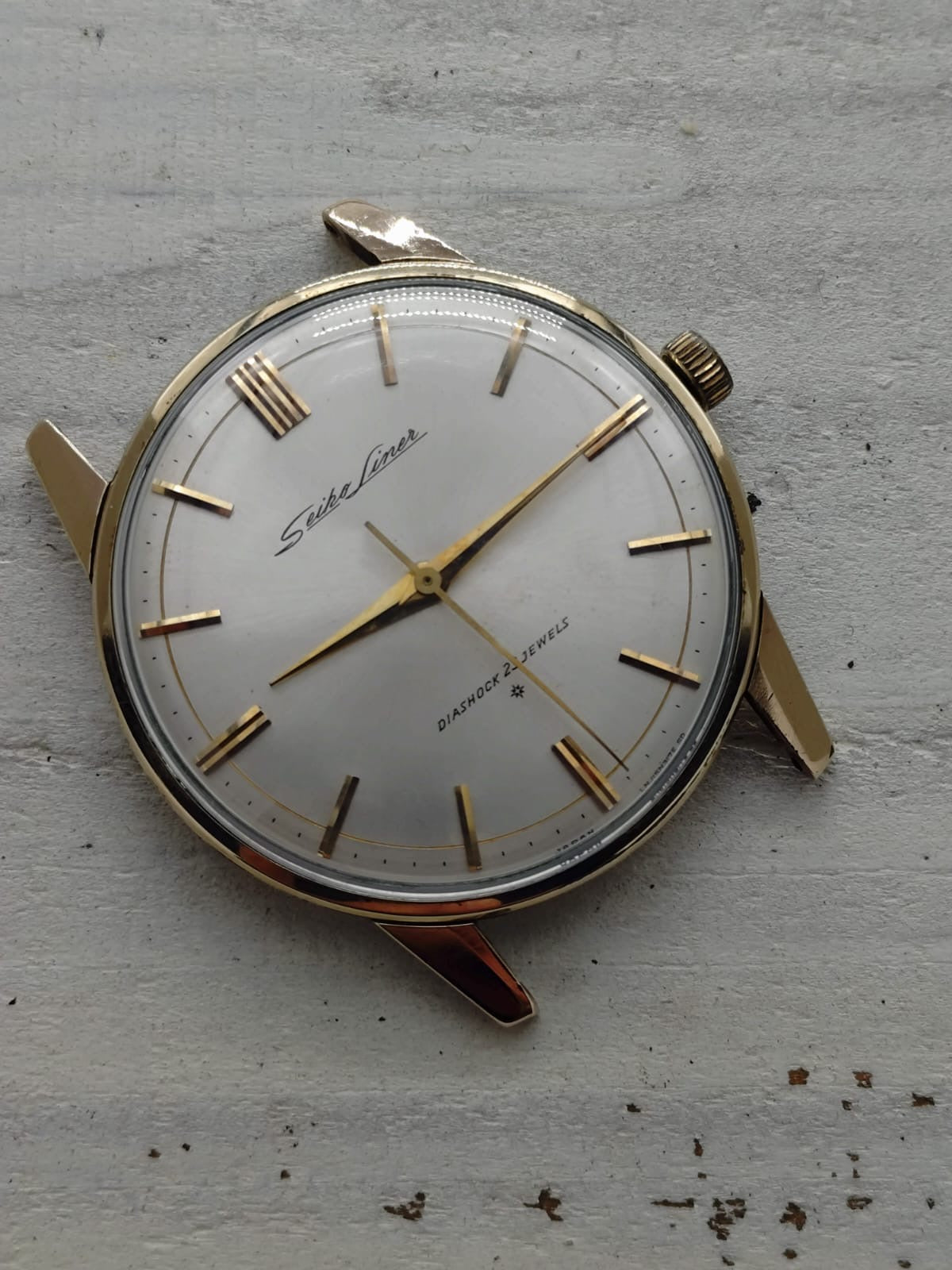 Seiko Liner « Diashock 23 Jewels » – Réf. J15007E – Calibre 3140, remontage manuel – Plaqué or – Début des années 1960 – Récemment révisée