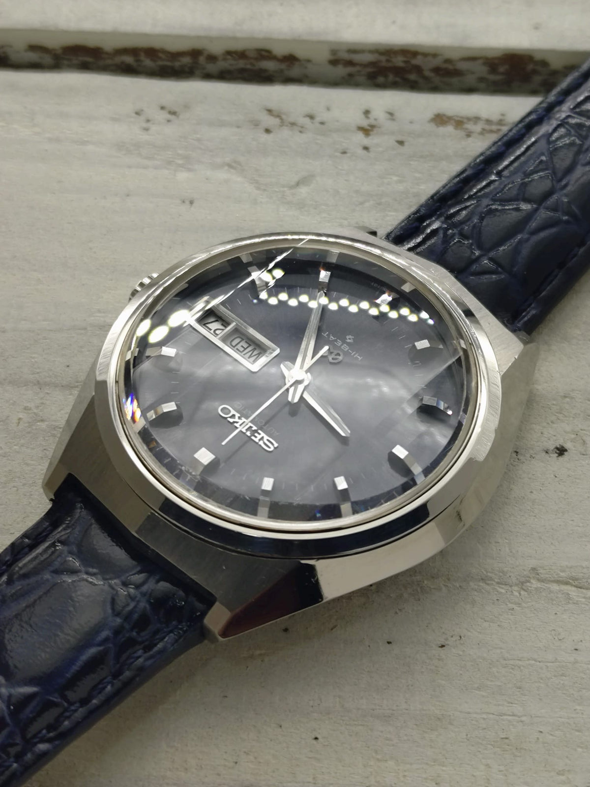 Grand Seiko 61GS Hi-Beat – Ref. 6146-8050 – Caliber 6146A, 36,000 vph, Suwa Seikosha – blue-grey dial, faceted crystal – May 1972 – freshly serviced