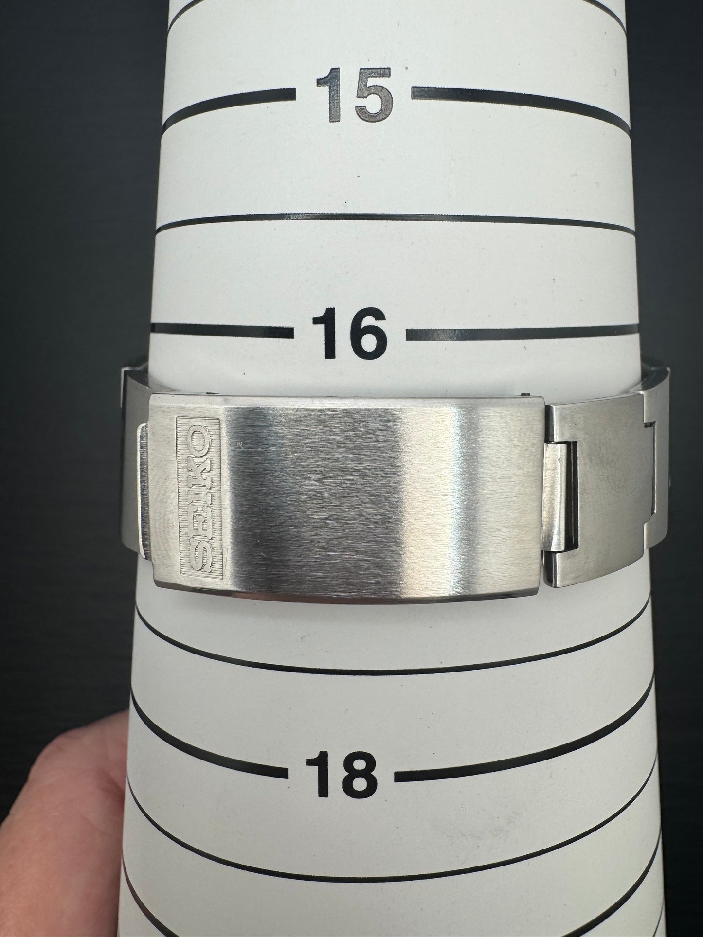 Seiko 6139 "Helmet" Automatic Chronograph – very rare white variant with yellow indices – fully serviced (2026) – original Seiko steel bracelet – non-model-correct case back