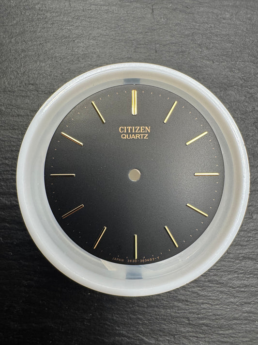Citizen Original Dial 3630-363407 "Citizen Quartz" (Black/Gold, applied indices) – NOS