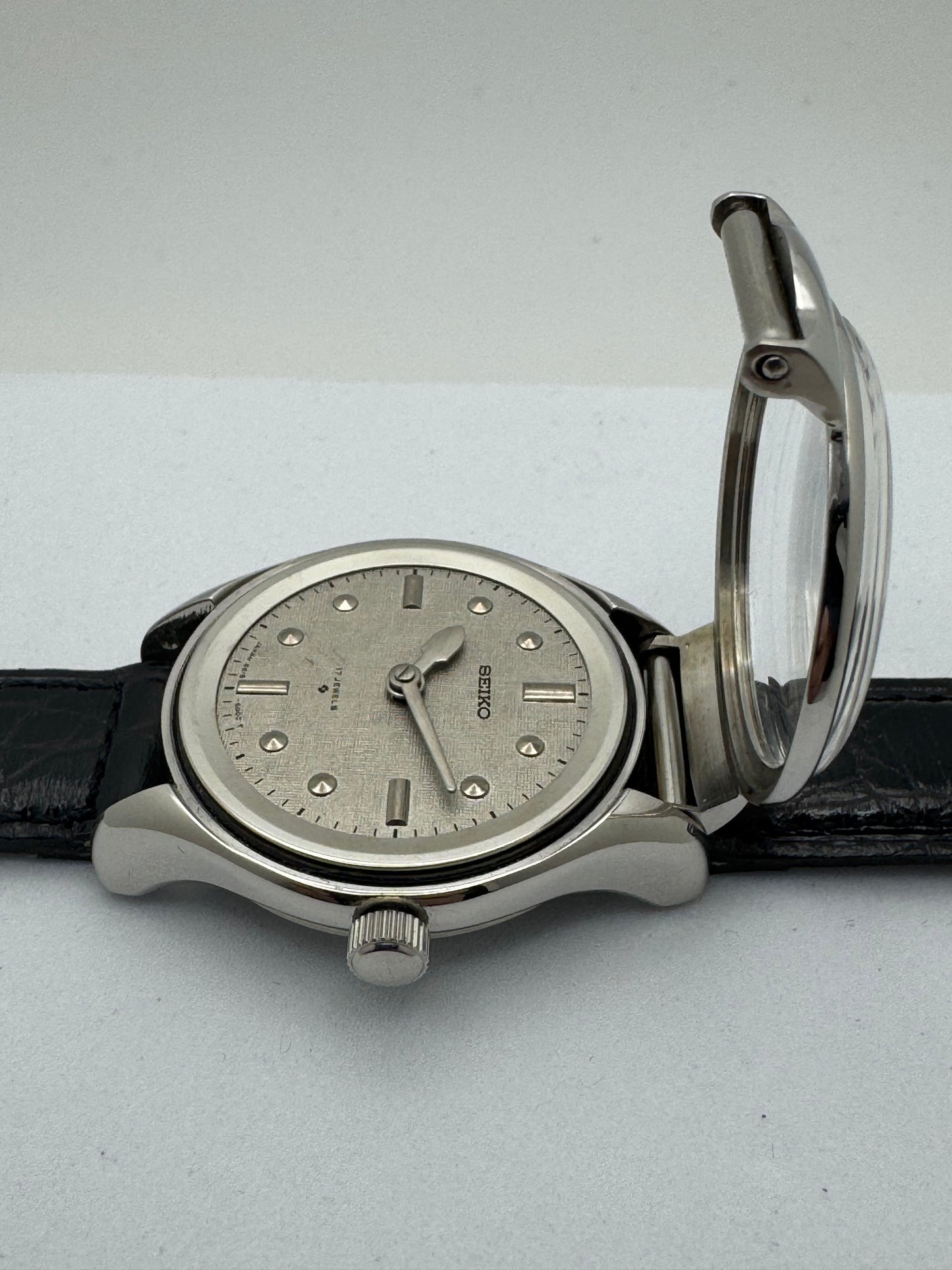 Rarität: Seiko Blindenuhr Ref. 6618-6000 (November 1965)