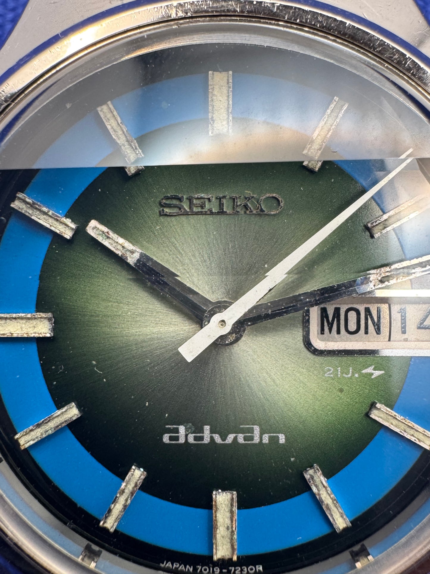 Seiko Advan 7019-7220 – ikonisches 70er Design und frische Revision (November 1972)