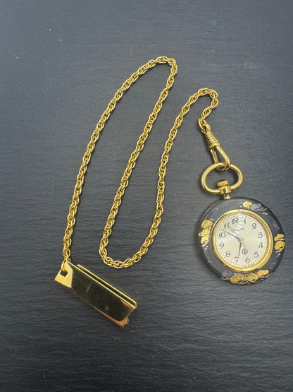 Seltene Taschenuhr aus Kyoto – japanische Kiefern in traditionellem Kunsthandwerk (Kyō-Zōgan)