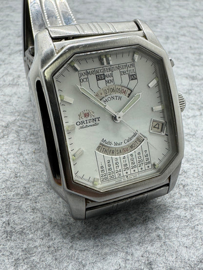 Rare Orient Multi-Year Calendar – Automatic – Ref. EUAA-C0 CS – octagonal stainless steel case – 50 m