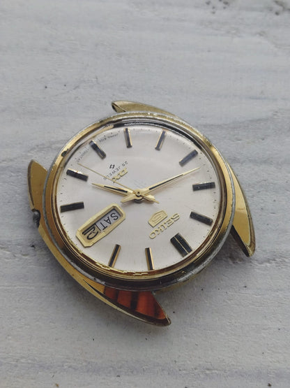 Seiko 5 DX 6106-7000 – April 1977 – Automatic with Day/Date – Serviced in Japan early 2026