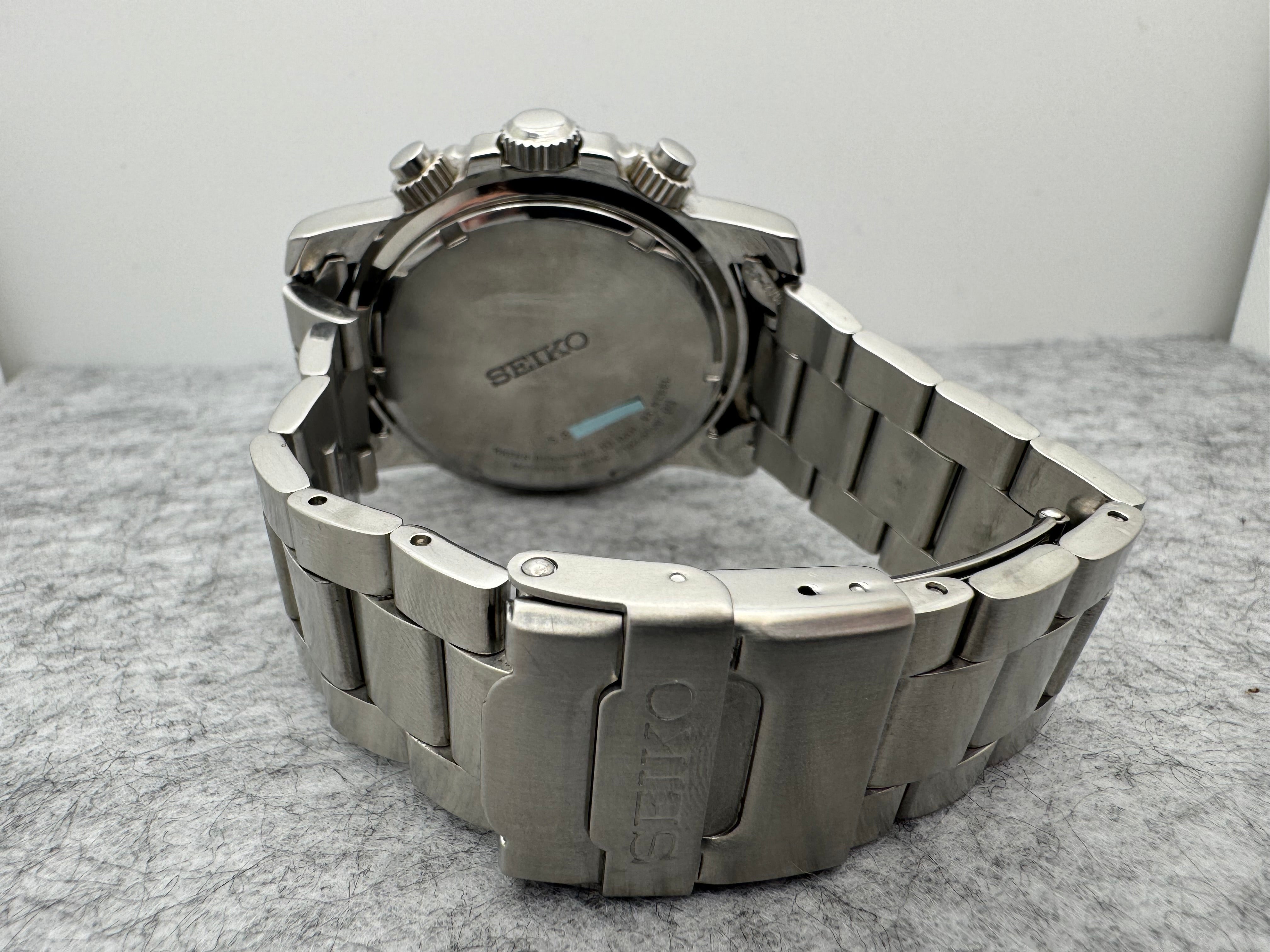 Seiko Chronograph 7T62-0CV0 (Japan, August 2005) – Japanese