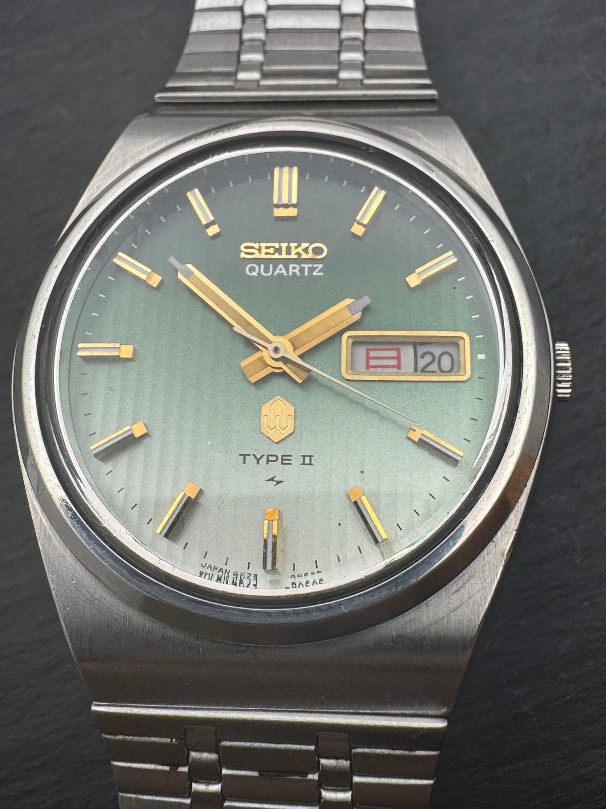Seiko Quartz Type II – Réf. 4623-8030 – Calibre 4623, Daini Seikosha – cadran dégradé vert – janvier 1977