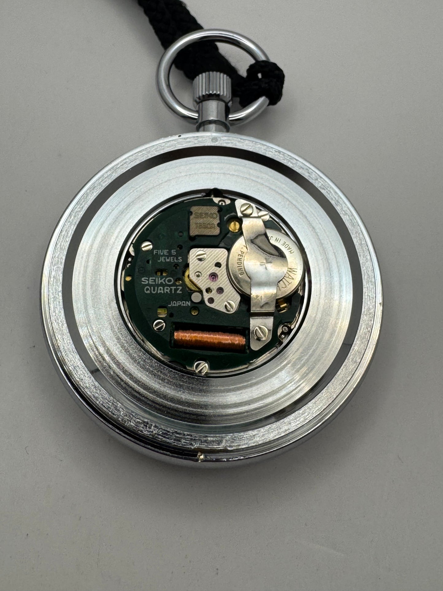 Seiko Quartz Taschenuhr – Ref. 7550-001B – Jōetsu Shinkansen Eröffnungsmodell – September 1982 – Full Set