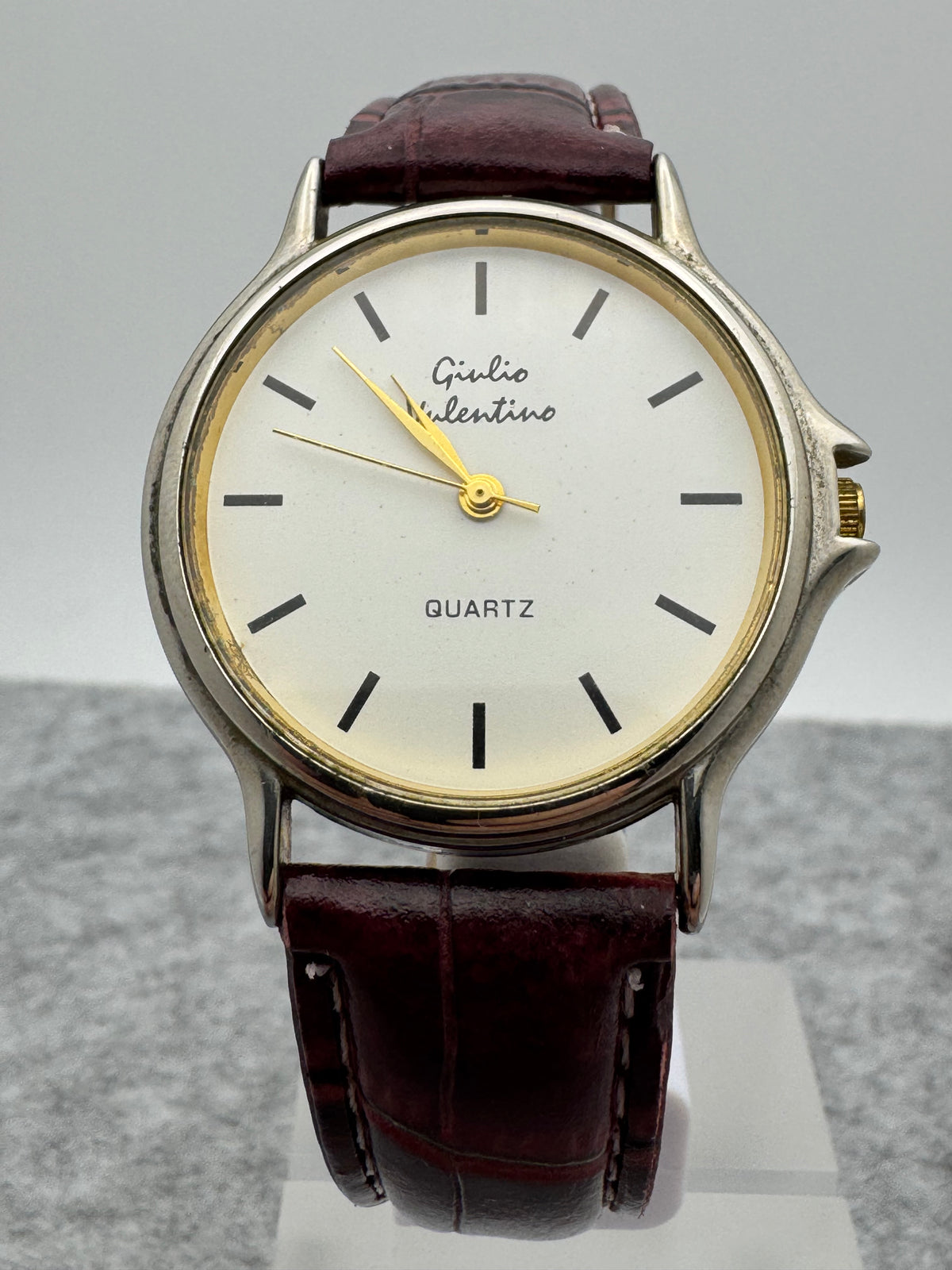Giulio Valentino Quartz (JDM) – Flat Two-Tone Dress Watch, 34.7 mm – Only 7.2 mm High