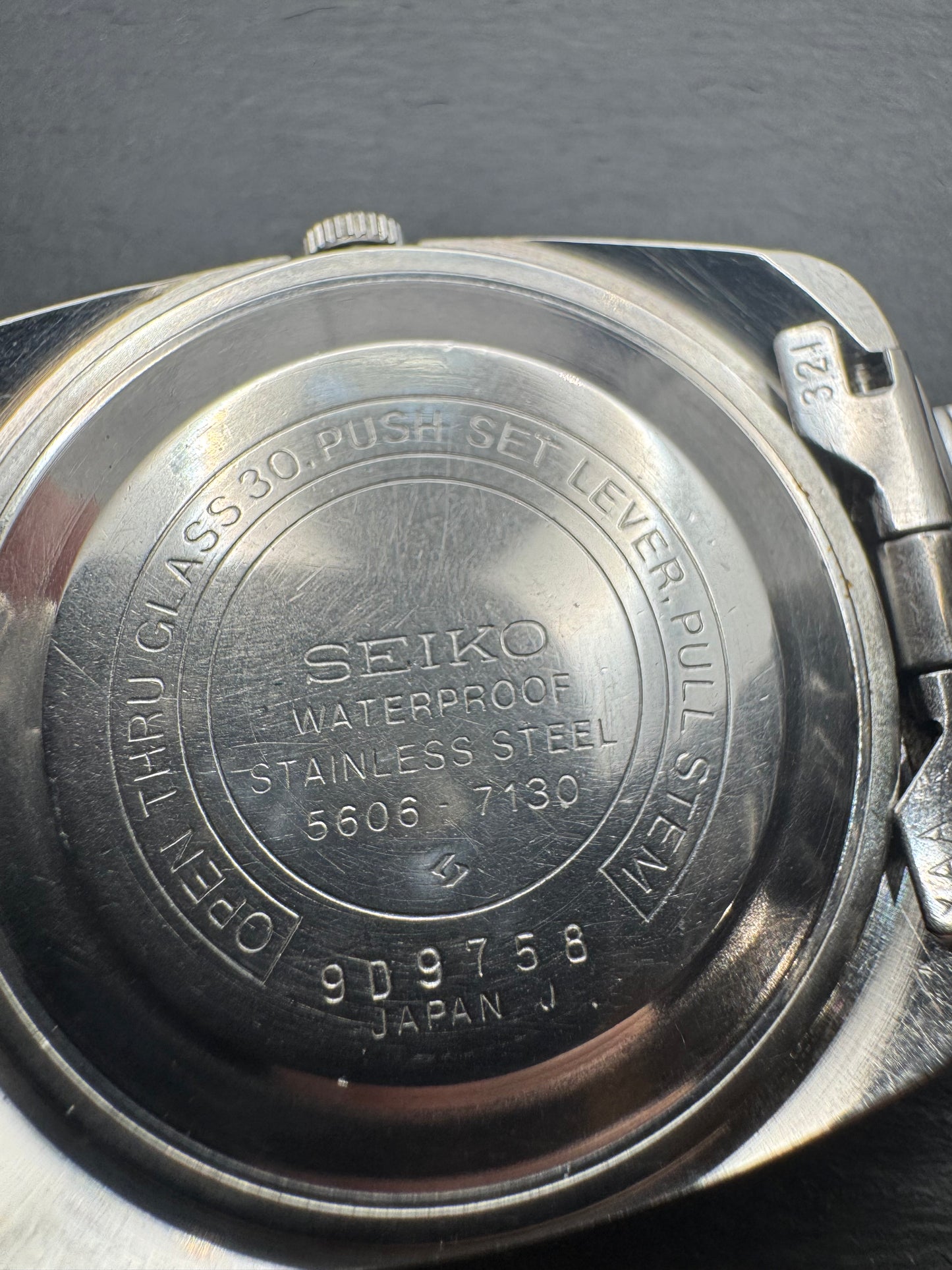 Seiko Lord Matic 5606-7130 – Dez. 1969 – Day-Date, Original-Stahlband, revidiert