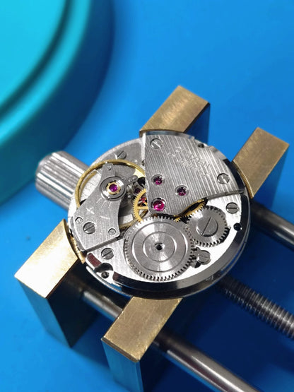 Citizen Homer Date « Parawater » – Réf. 63-1019 – Calibre Homer, 17 rubis, remontage manuel – Acier inoxydable – Mars 1969 – fraîchement révisée