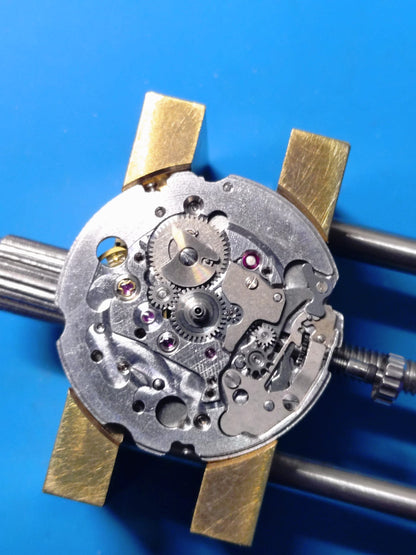 Grand Seiko 61GS Hi-Beat – Ref. 6146-8050 – Caliber 6146A, 36,000 vph, Suwa Seikosha – blue-grey dial, faceted crystal – May 1972 – freshly serviced