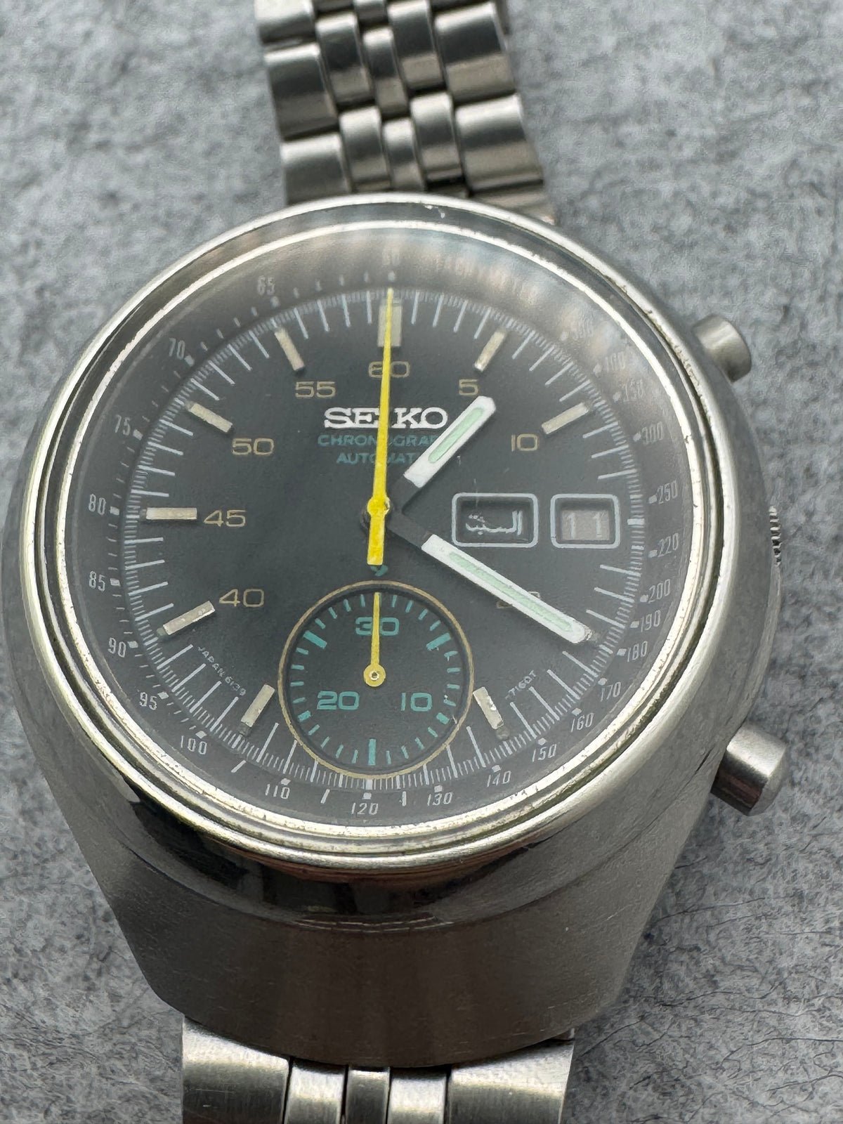Seiko Automatic Chronograph - Cal. 6139 - Black Dial - Arabic/English Day-Date - Vintage 1970s