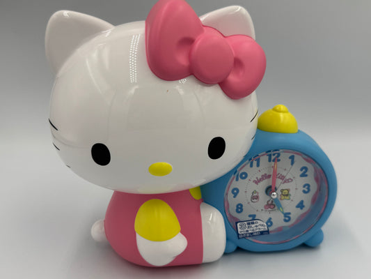 Seiko Clock Hello Kitty Sprechwecker JF386A – Figurenwecker, Vorderansicht