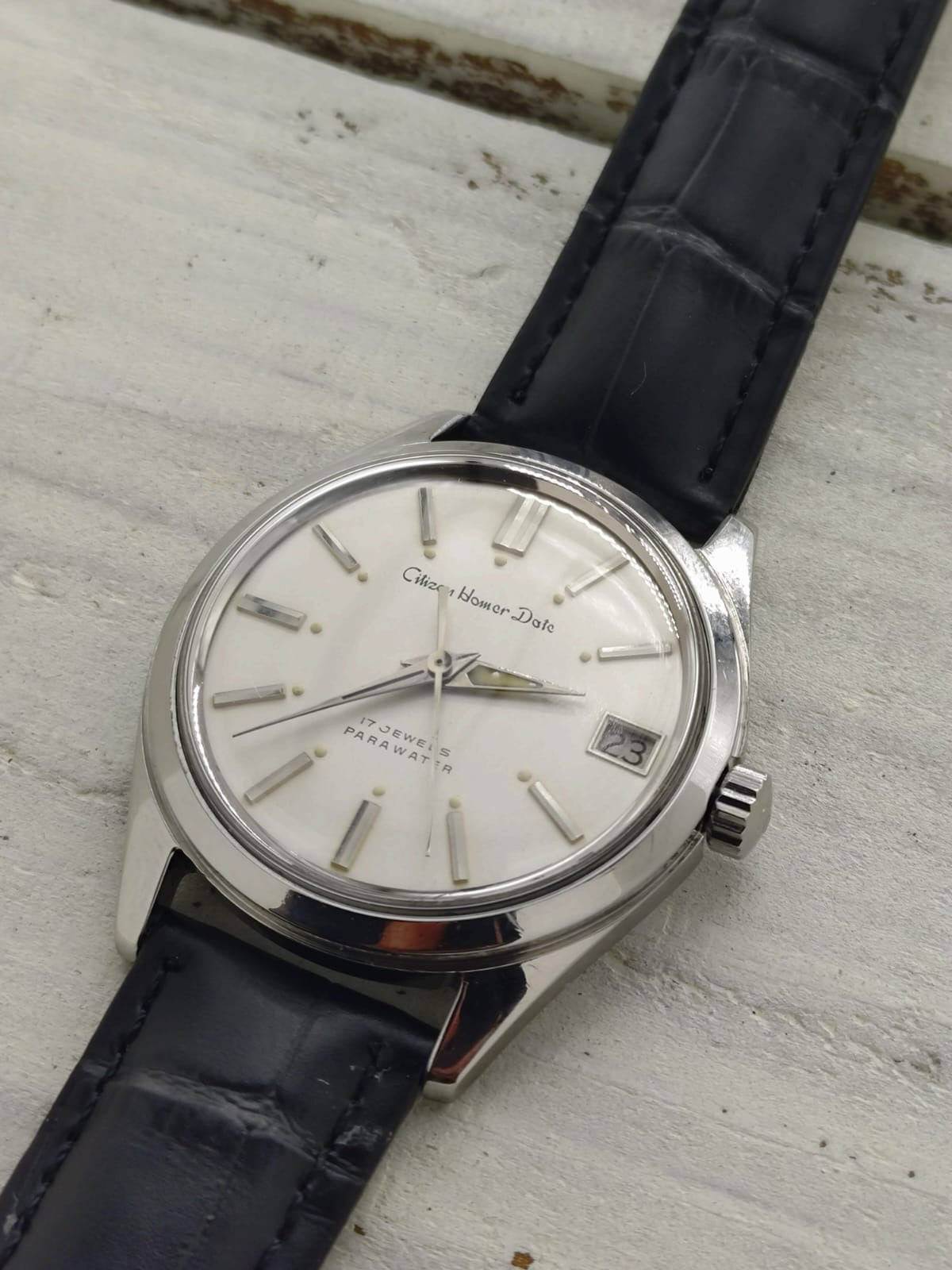 Citizen Homer Date « Parawater » – Réf. 63-1019 – Calibre Homer, 17 rubis, remontage manuel – Acier inoxydable – Mars 1969 – fraîchement révisée