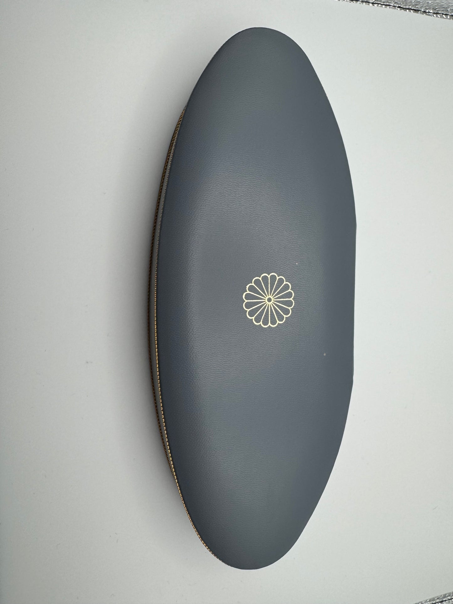 Japanische Gedenk-Taschenuhr – Kaiserliches 60-jähriges Thronjubiläum (昭和六十一年 / 1986)