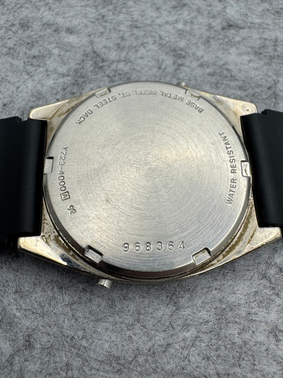 ALBA Quartz Y723-4000 – Juni 1989 - digitale Seiko-Zweitmarke mit Displaybeleuchtung – revidiert
