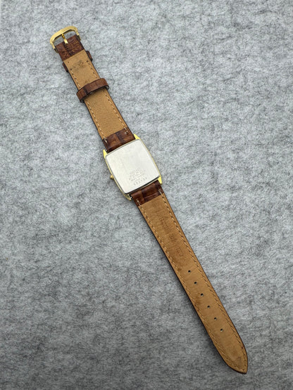 Seiko Quartz 9021-5340 – December 1985 – square, gold-colored – only 5.3 mm high – freshly serviced