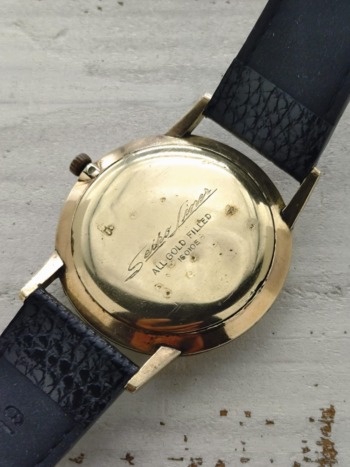 Seiko Liner « Diashock 23 Jewels » – Réf. 15010E – Calibre 3140, remontage manuel – Boîtier en plaqué or, début des années 1960 – fraîchement révisée