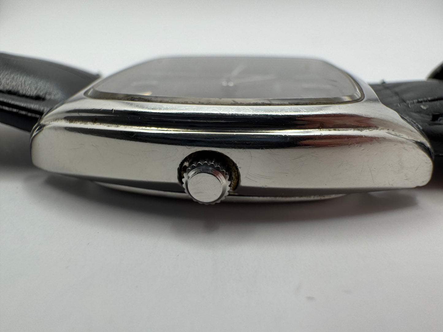 Ricoh Riquartz Vintage Dress Watch – Cushion Case – Black Dial – 1970er Jahre / Japan