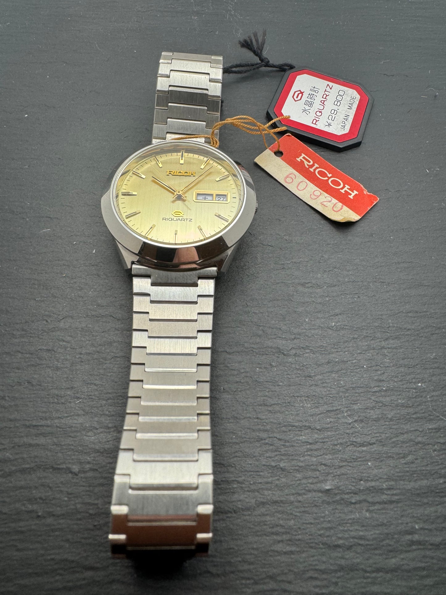 RICOH RIQUARTZ – NOS Day-Date Quartz (JDM, 1970er Jahre)