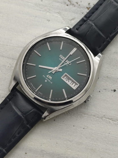 Seiko Lord Matic 5606-8050 – Caliber 5606A, 23 jewels – green gradient dial – Mitsui Group service anniversary watch, November 1974 – freshly serviced