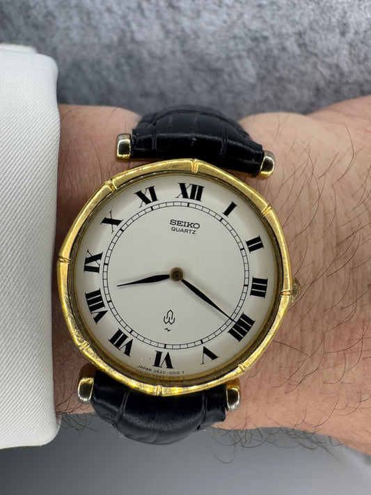 Seiko Quartz 2620-0010 – June 1979 – Cal. 2620 from Daini Seikosha – Roman numerals, only 6.2mm thin