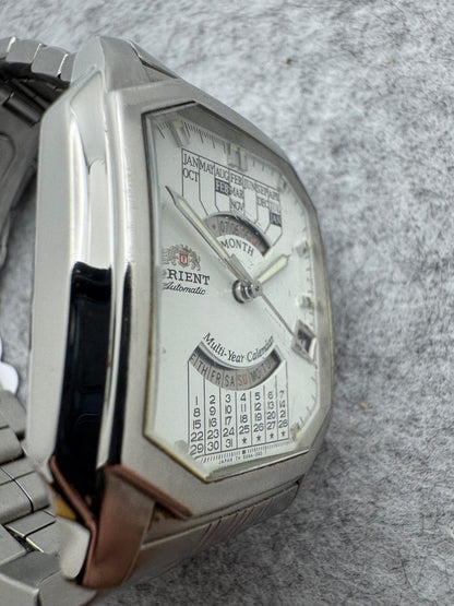 Rare Orient Multi-Year Calendar – Automatic – Ref. EUAA-C0 CS – octagonal stainless steel case – 50 m