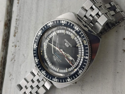 Seiko 5 Sports 6106-8120 – Kaliber 6106, Suwa Seikosha – drehbare Lünette, „Water 70 Proof" – September 1968 – frisch revidiert