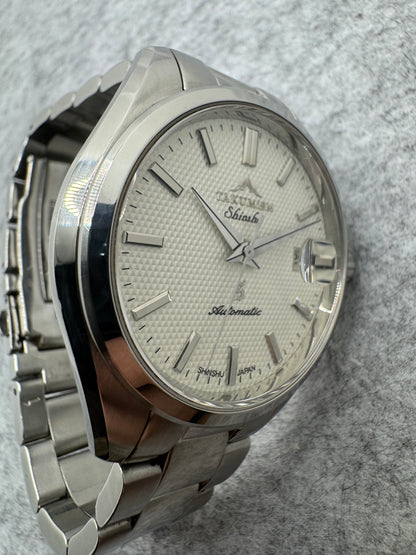 Rarity: TAKUMiSM Shinshu TEC0100W – No. 145 of 150 – built by Japanese master watchmakers – practically unobtainable in Europe