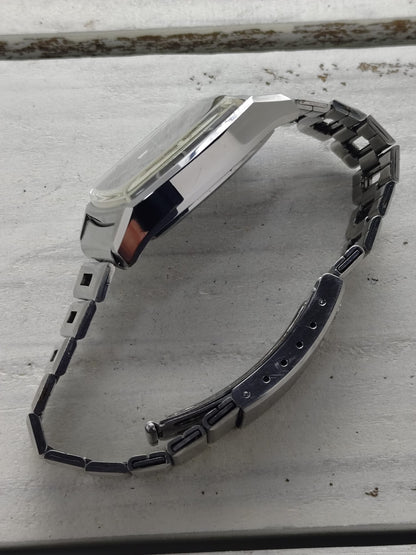 Seiko Lord Matic 5605-5000 – Graues Leinen-Zifferblatt & Original-Stahlband – 25 Jewels, Dezember 1969